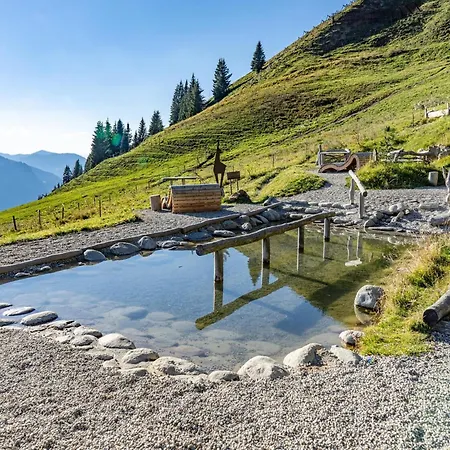 In With Ski-in Out *